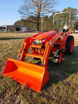 Kubota L3902DT