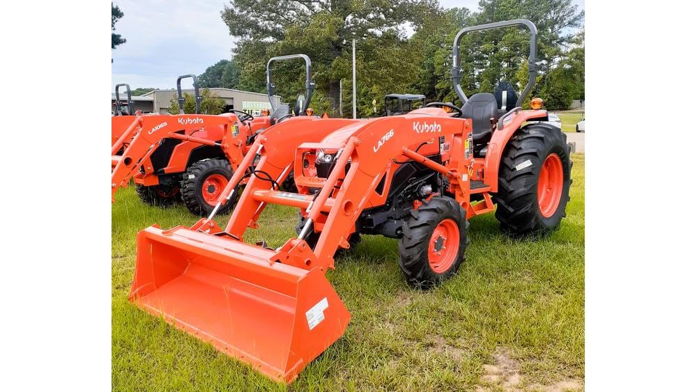 2025 Kubota L4802 Gear 4WD