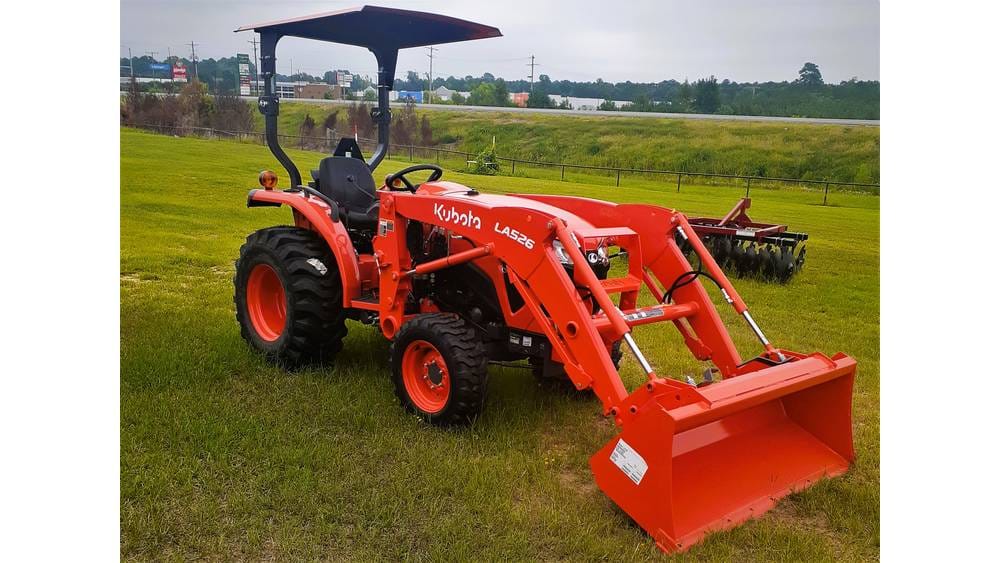 Kubota L3902DT